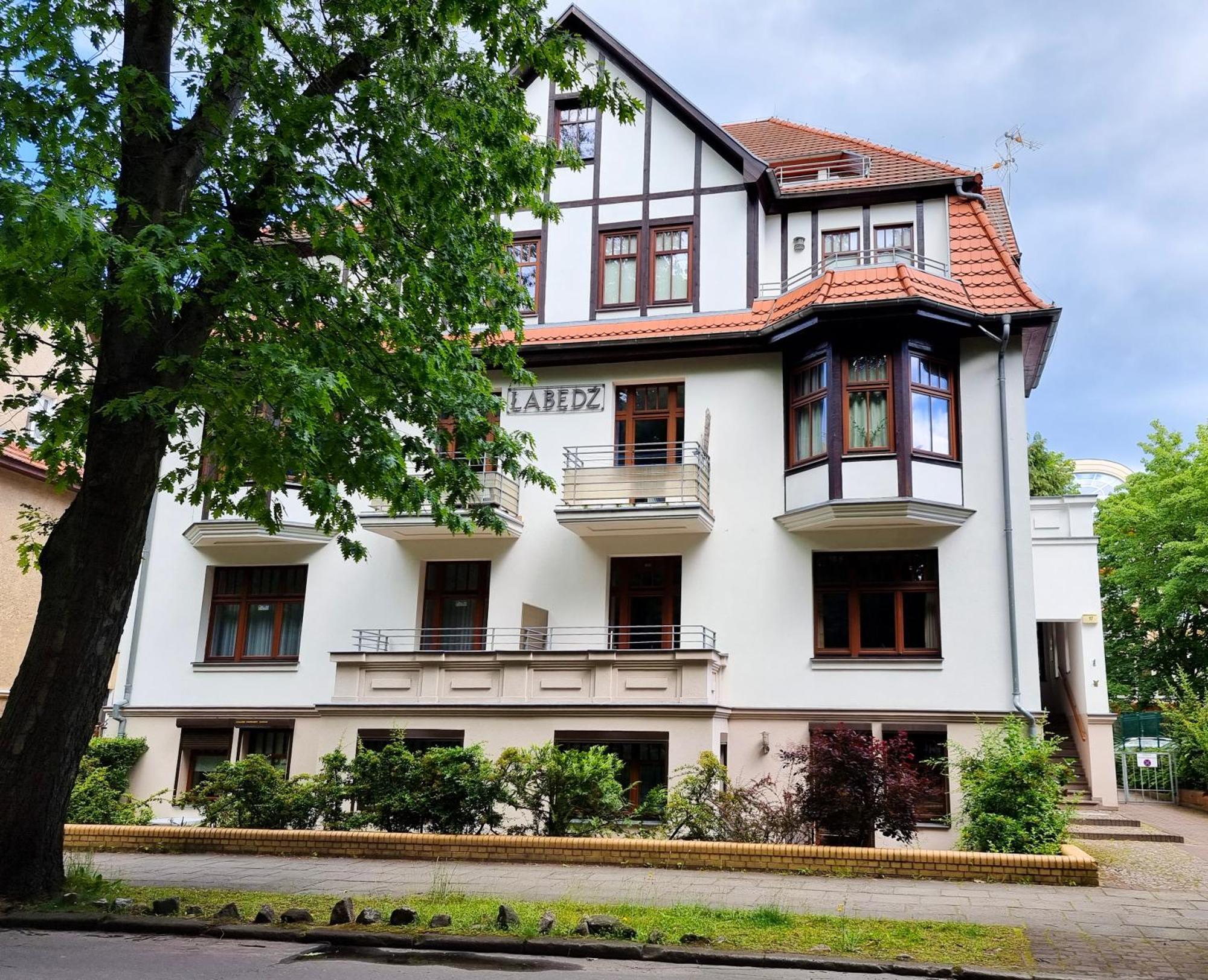Visit Baltic - Dom Labedz Apartman Swinoujscie Kültér fotó